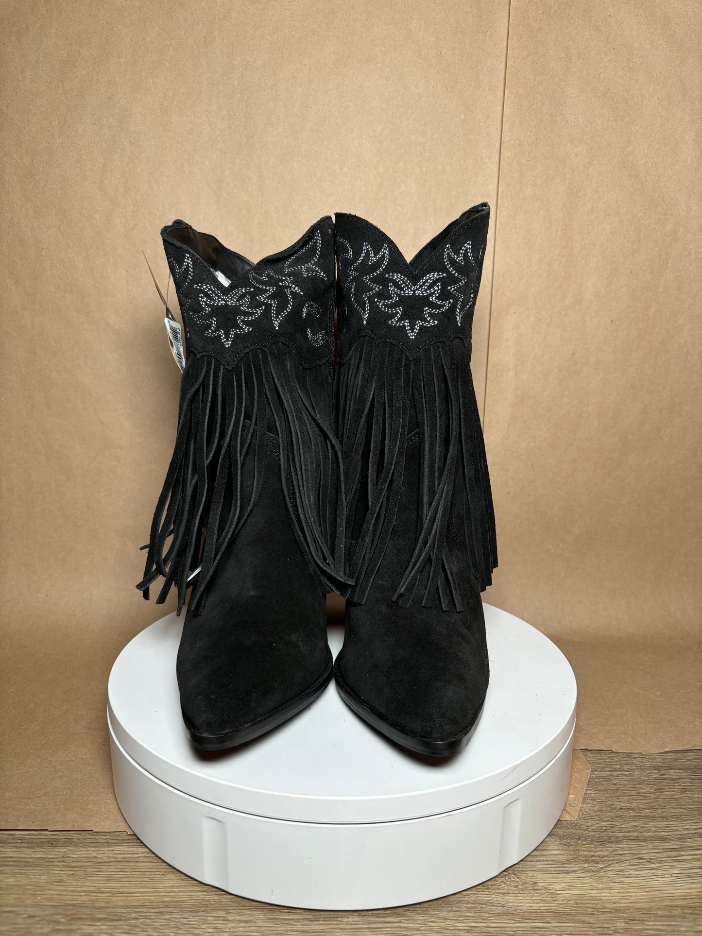 DINGO size 10 crazy Train Black Fringe boots NEW IN BOX