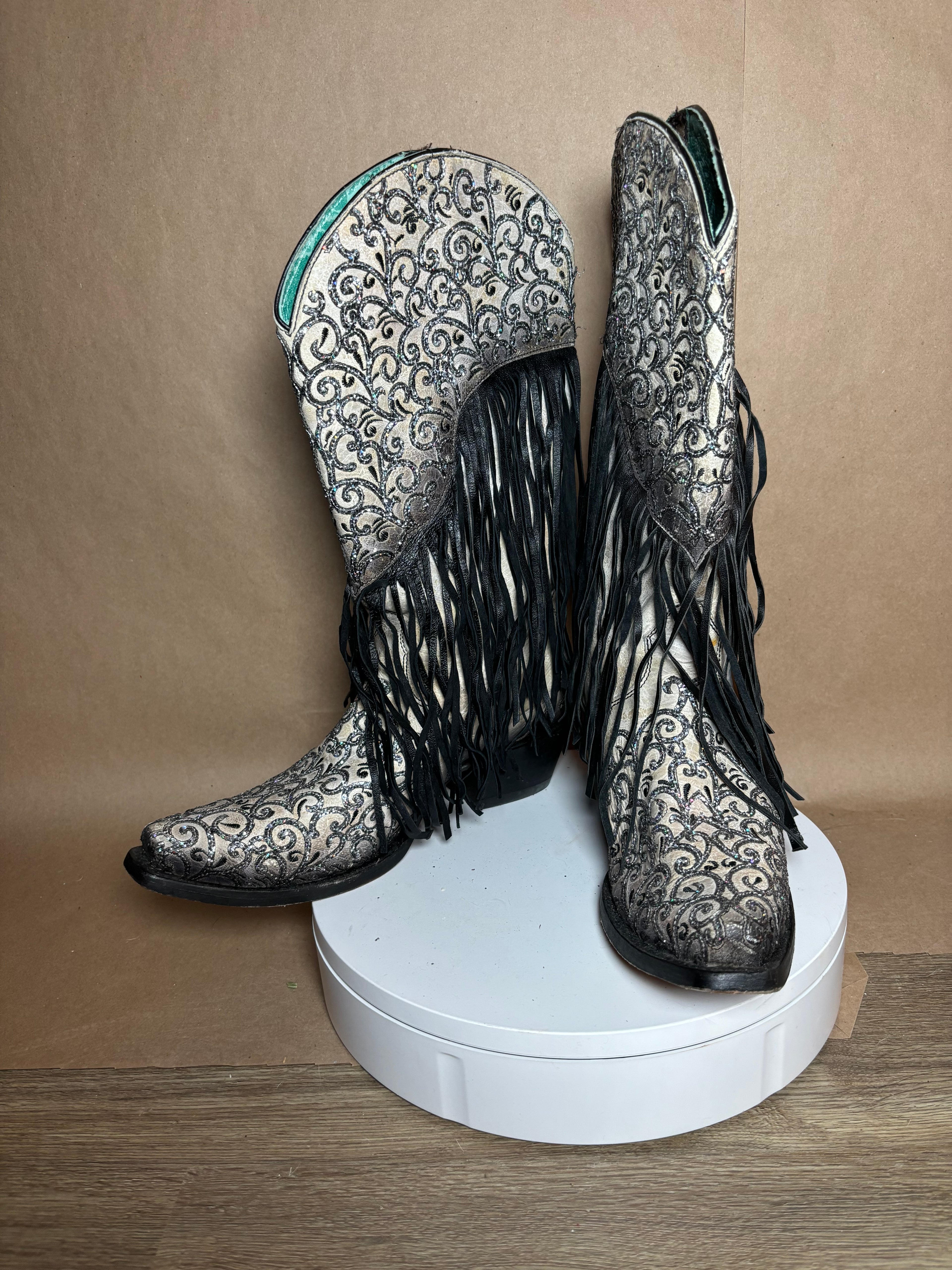 Corral size 10 c3877 boots LIKE NEW