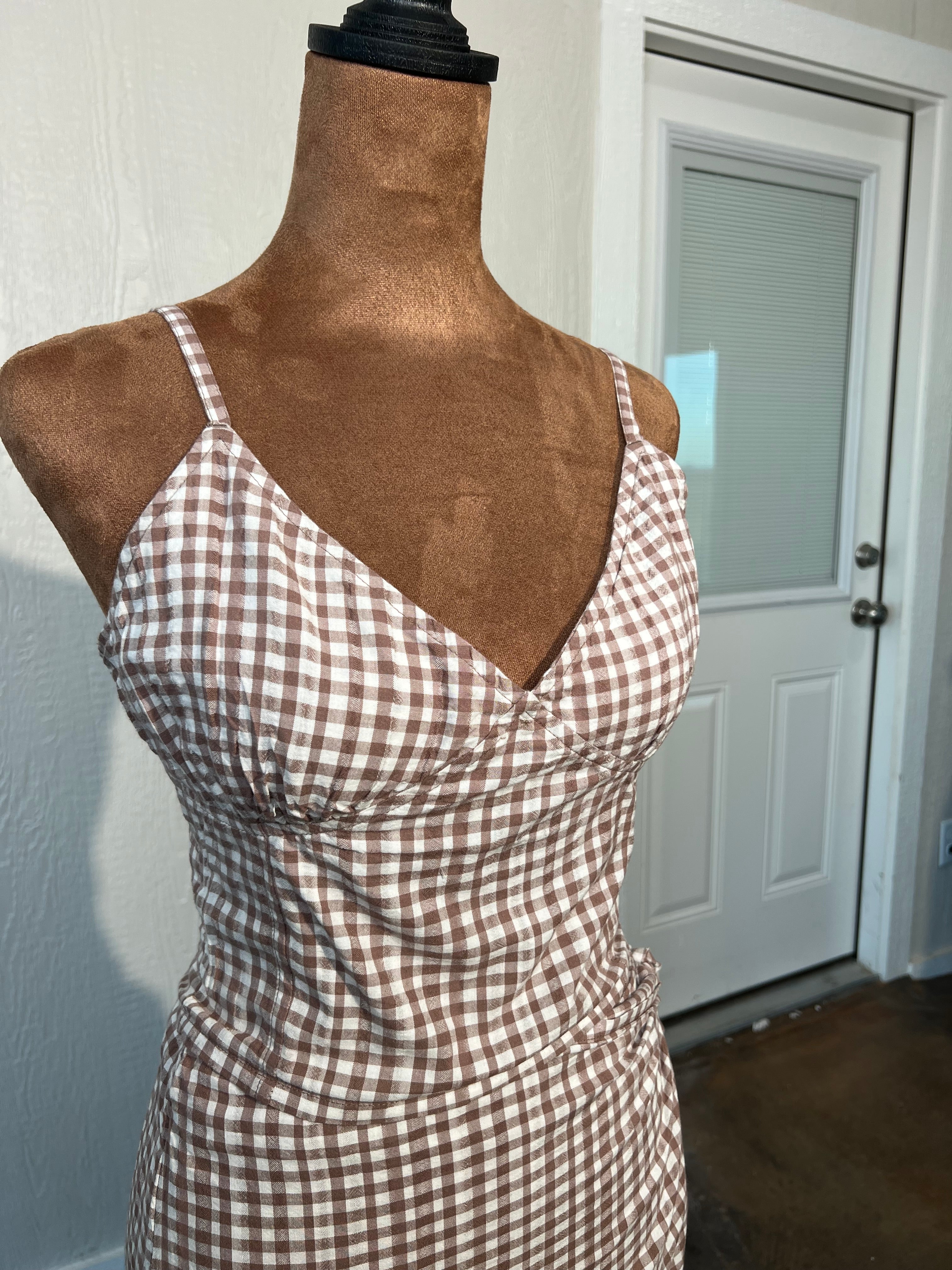 O’neill size small cropped top/skort set GENTLY USED