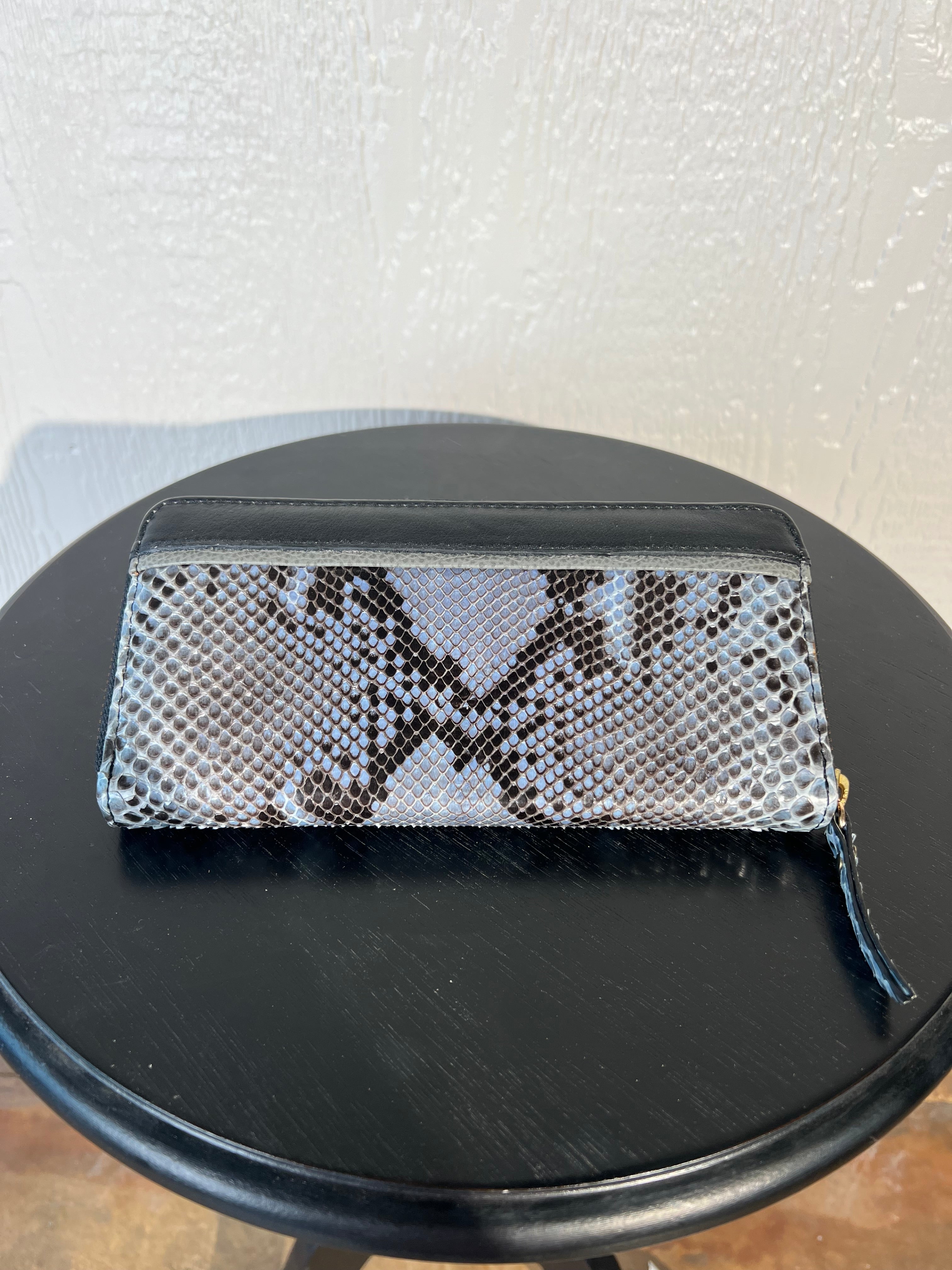 Boozie & Co genuine snakeskin wallet NWT