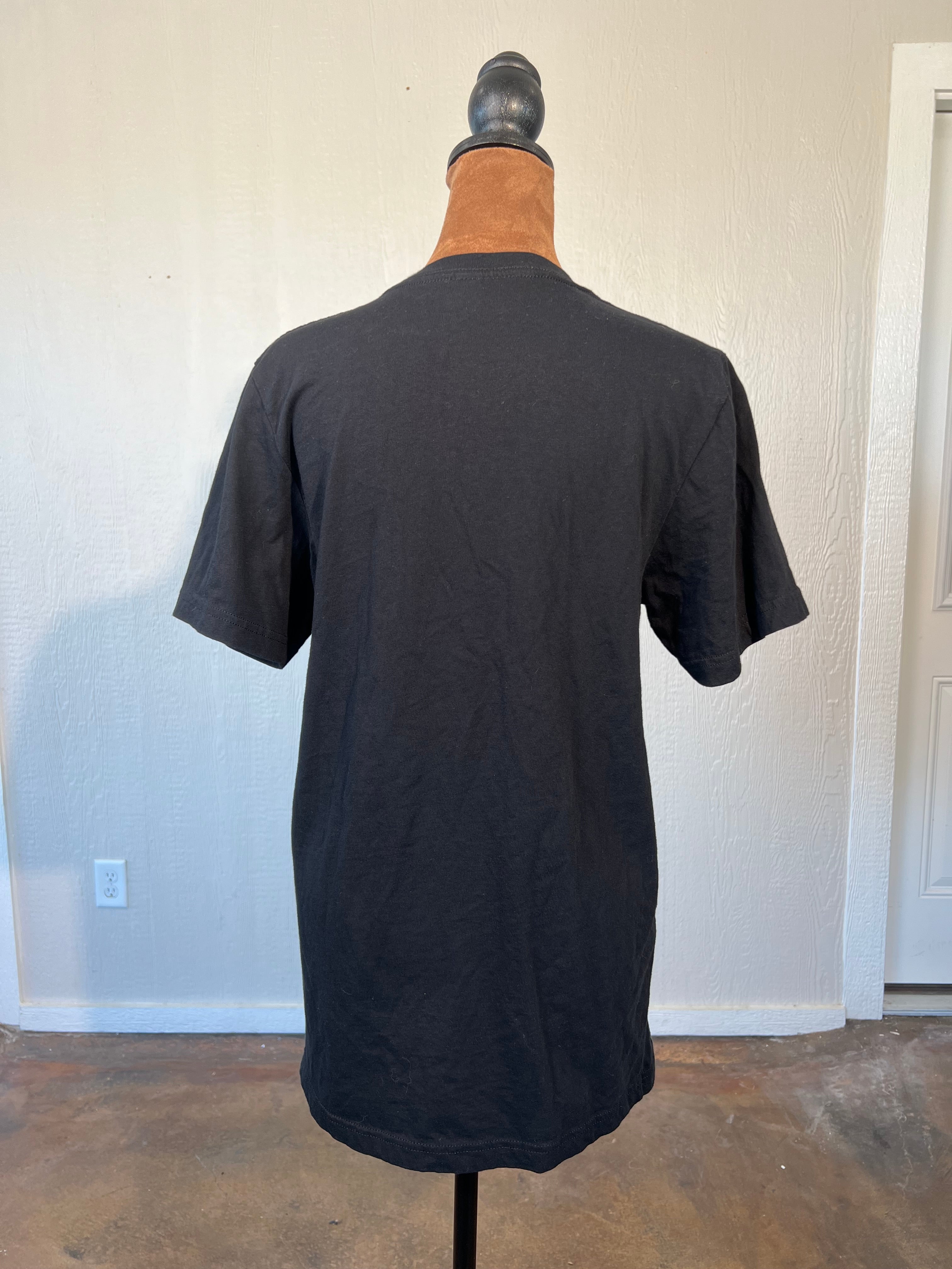 Mason Liveley size medium graphic tee GENTLY USED