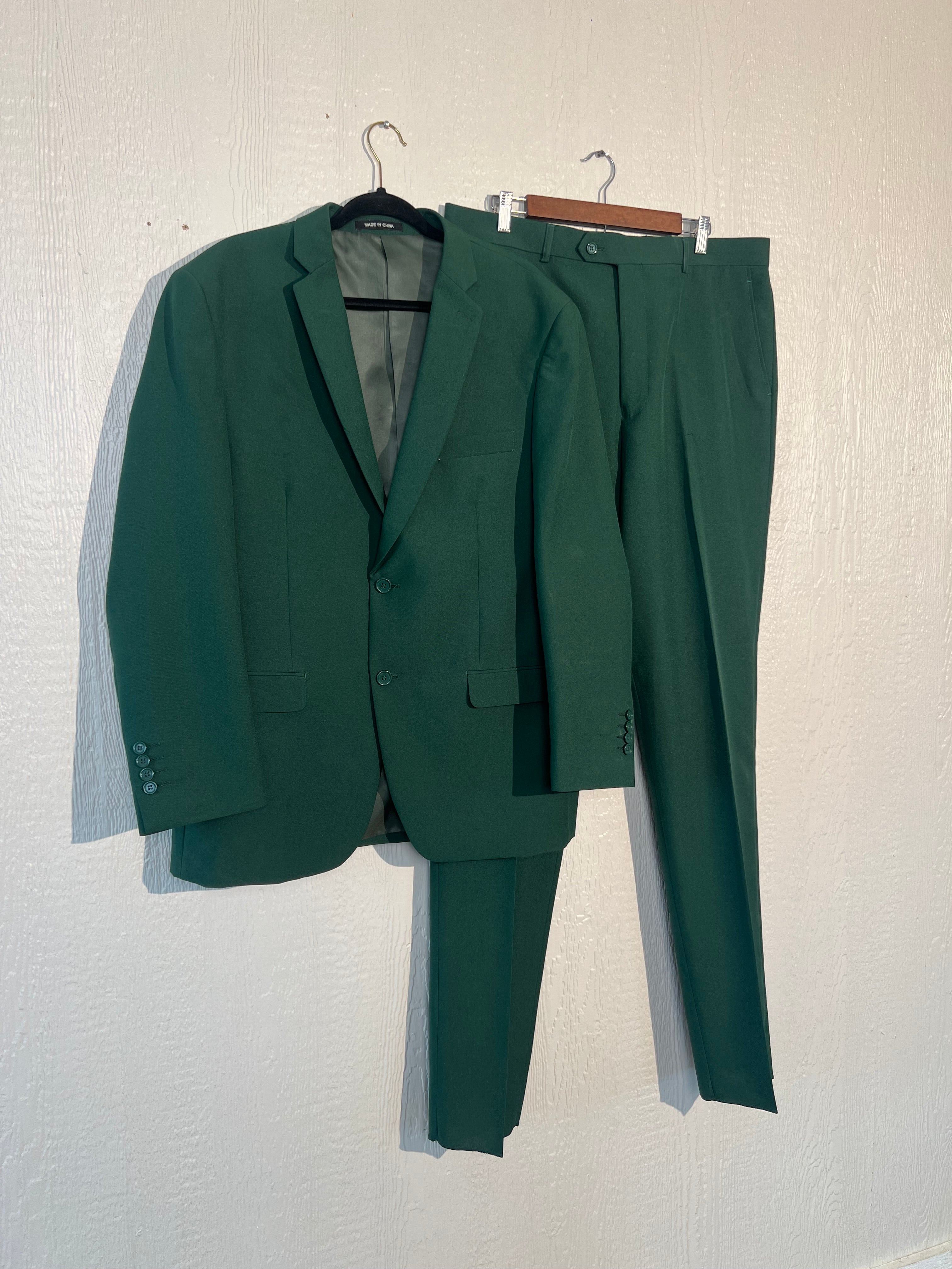 Forlino Landi MEN’S size 44R jacket 38W pant suit NWT