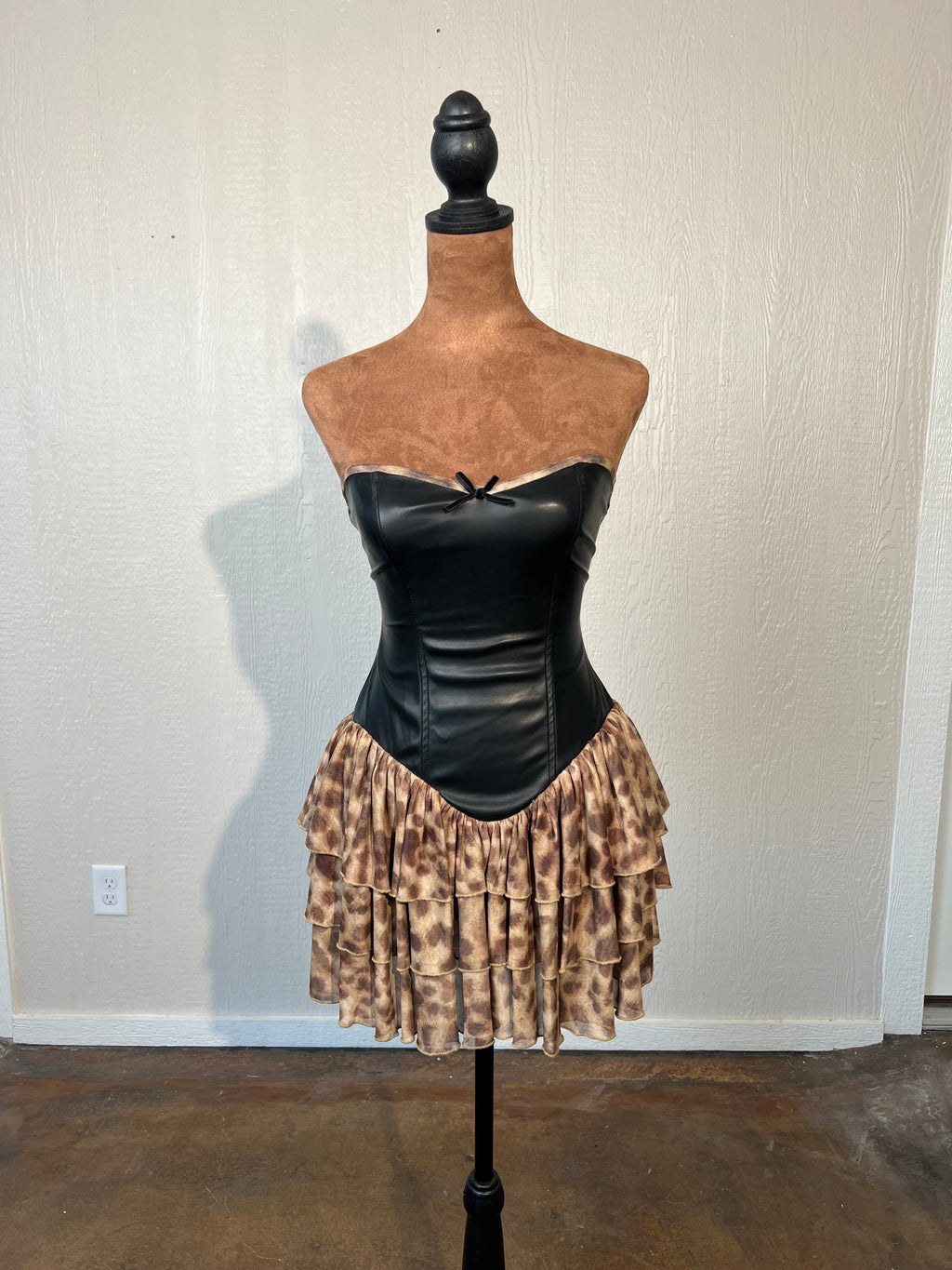 Fashion Nova size small dress NWT