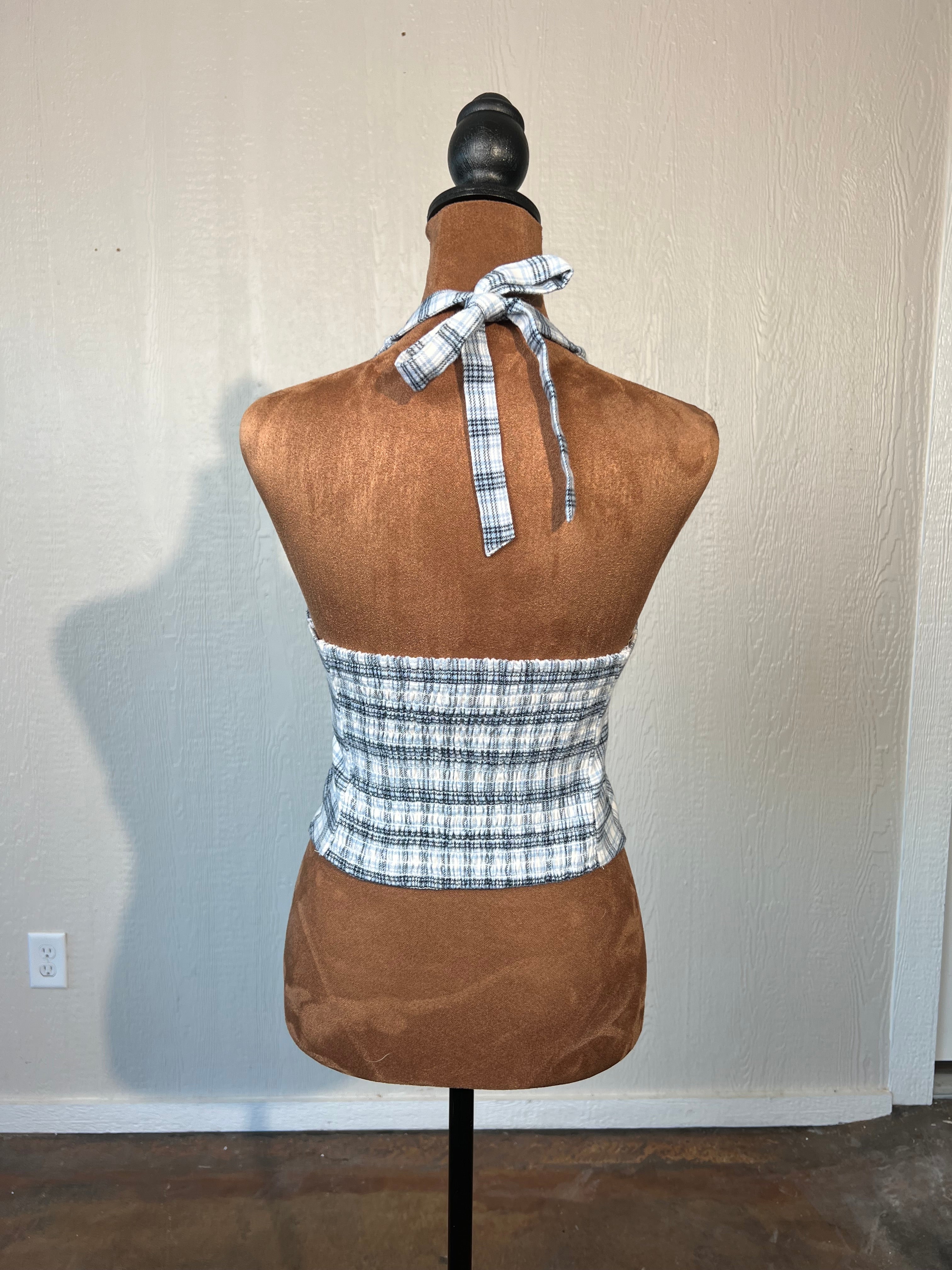 Hollister size small halter crop top USED