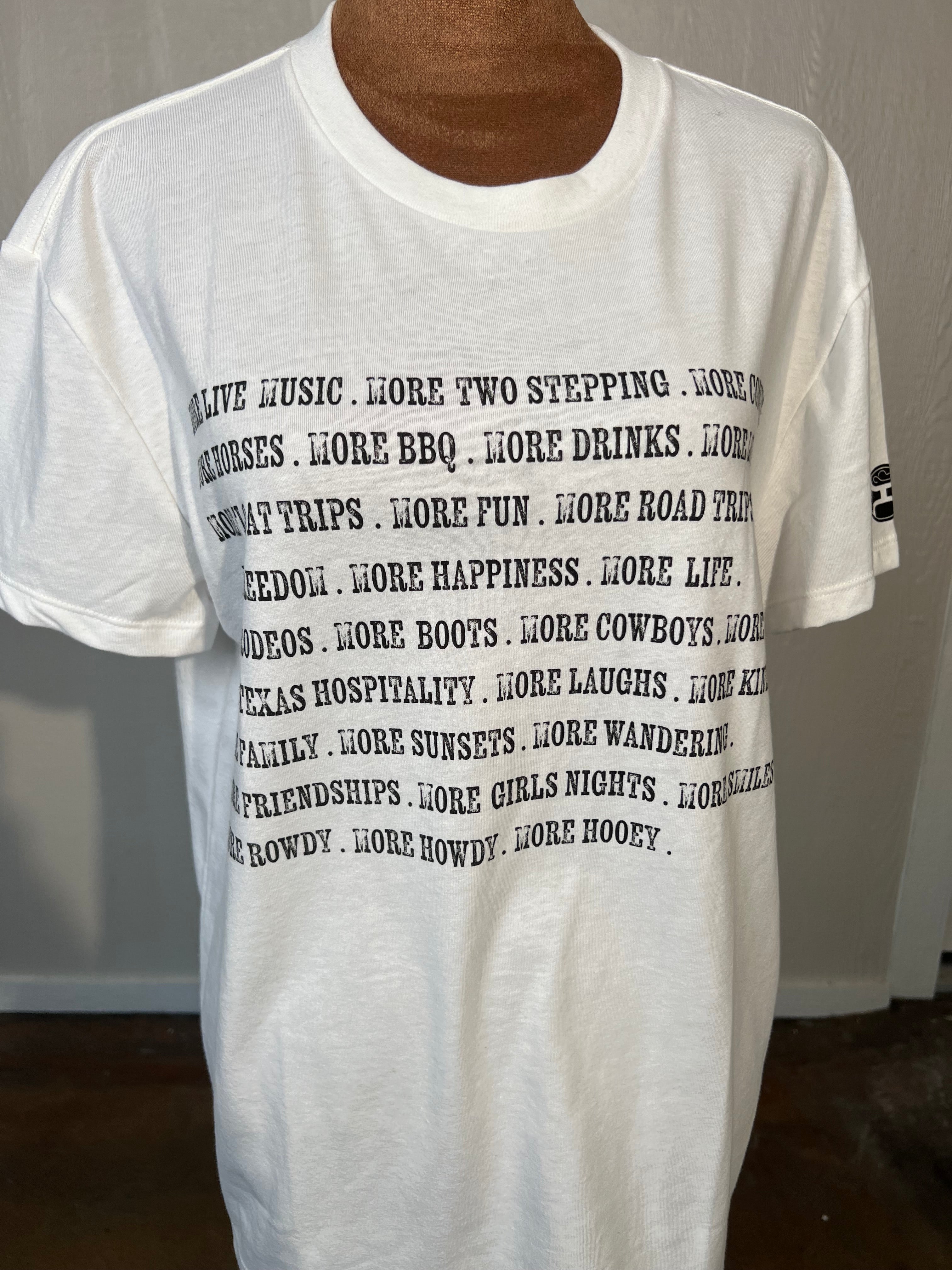HOOEY size medium graphic tee NWT