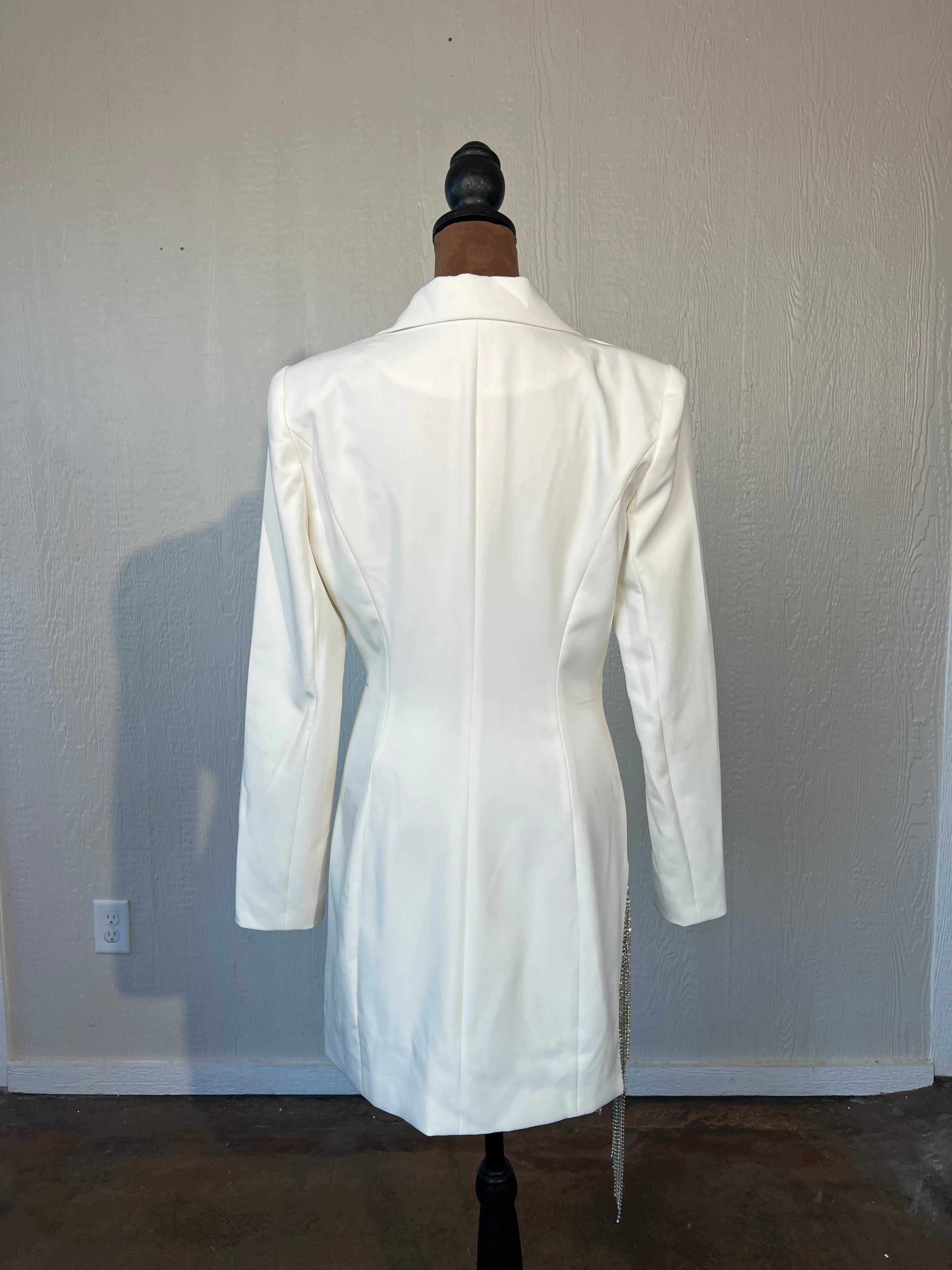 Miss C Cirlce size small dress USED