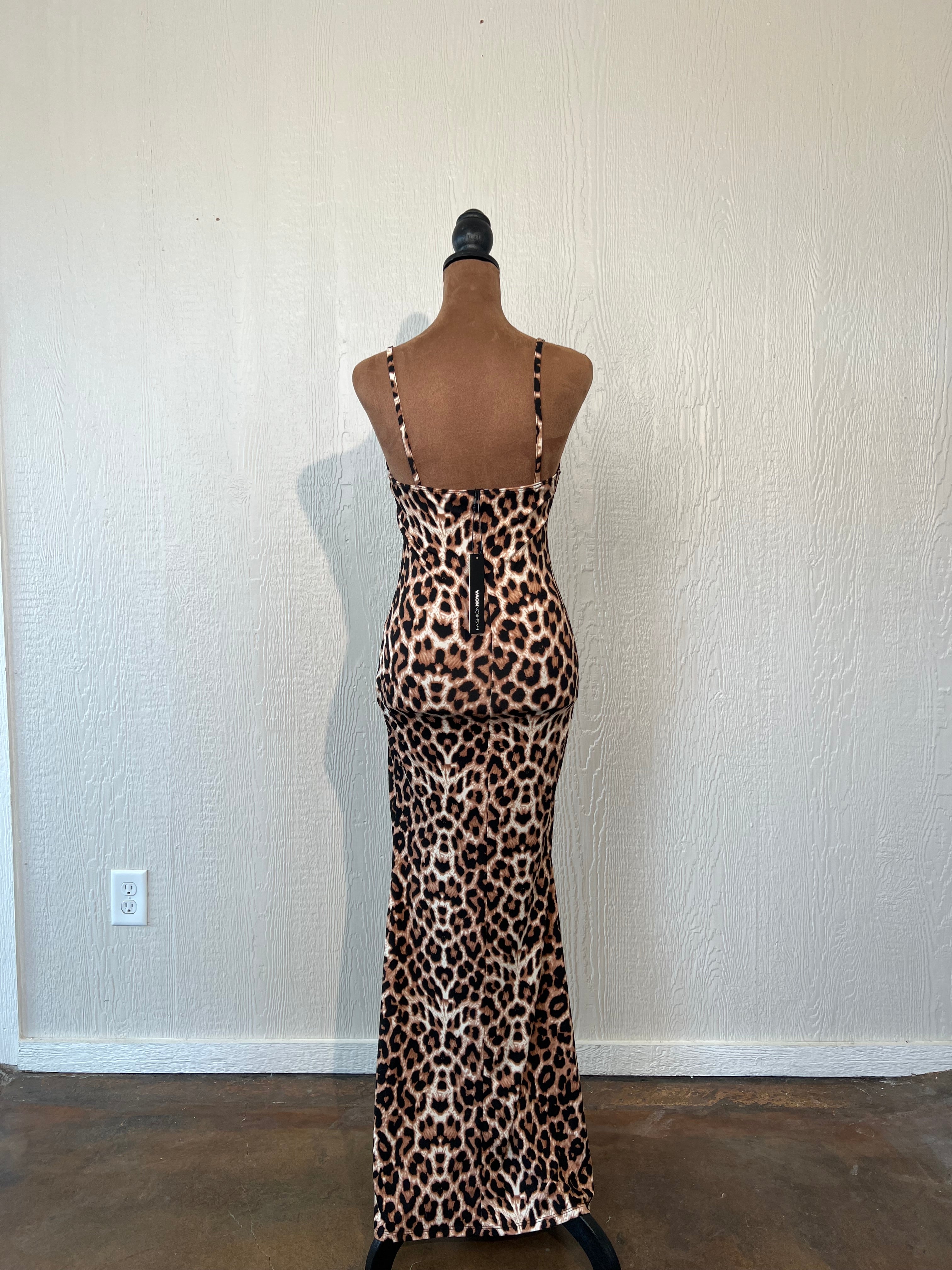 Fashion Nova size small maxi dress NWT