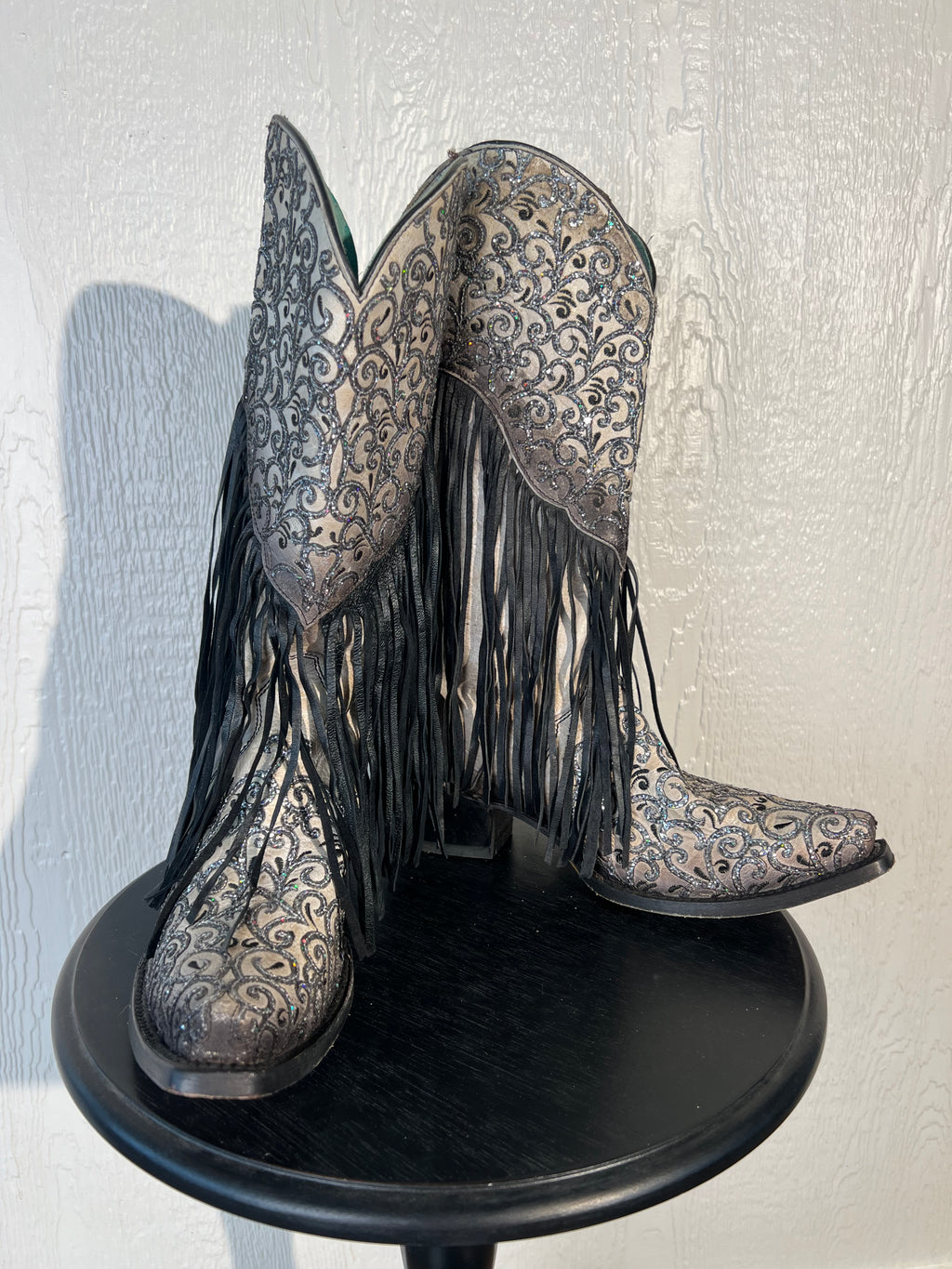 Corral Boots size 10 fringe cowgirl boots GENTLY USED