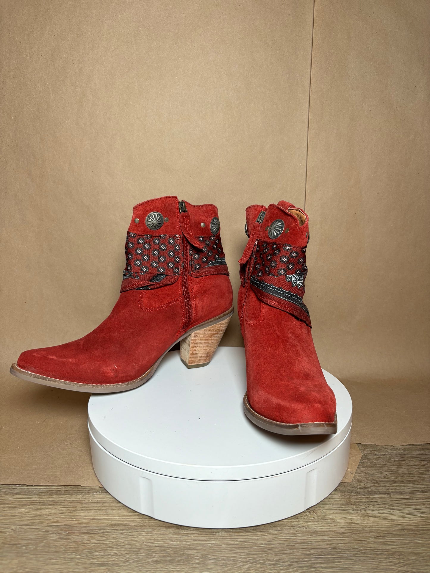 DINGO size 10 Bandita boots NEW IN BOX